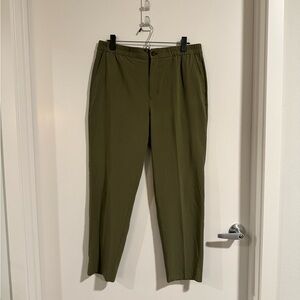 Banana Republic Women’s Olive Tapered Pants